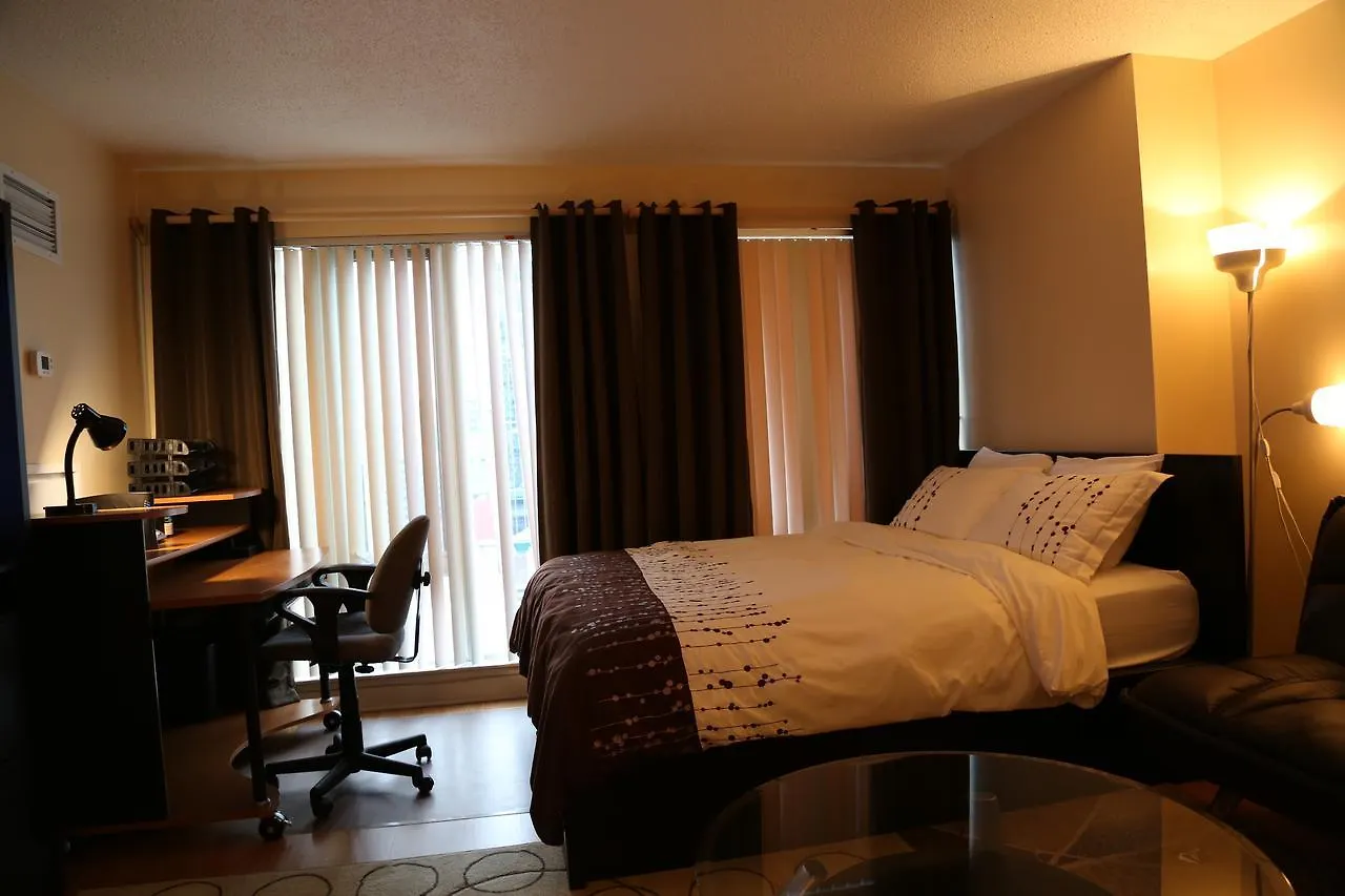 Visitor Accommodation 토론토