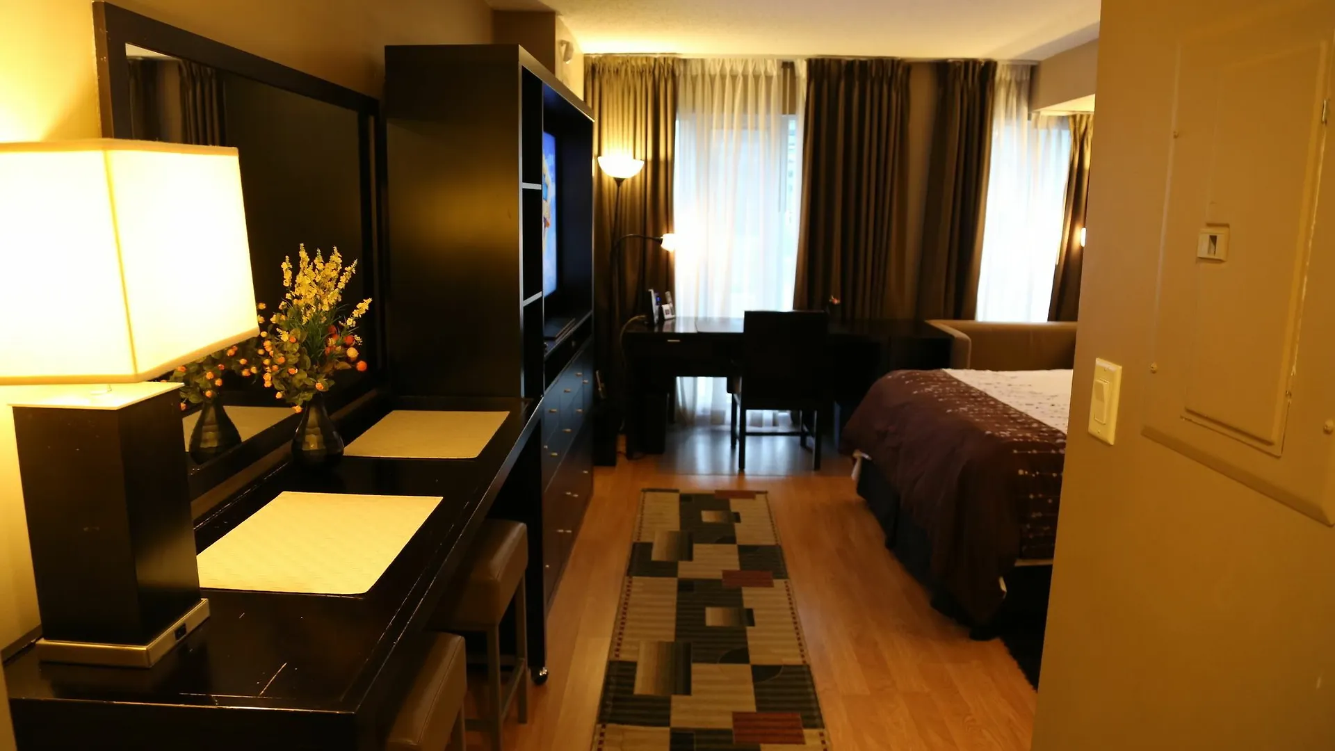 아파트 Visitor Accommodation 토론토